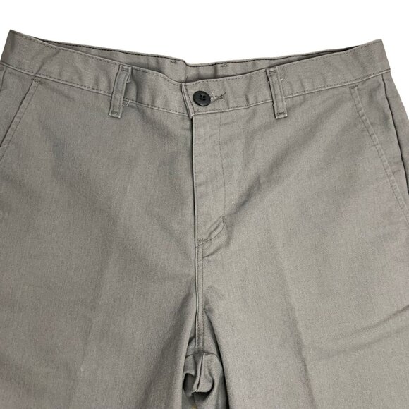 Dickies Loose Fit Work Shorts 32 Grey Flat Front Pockets 12in Belt Loops Button - Picture 2 of 6